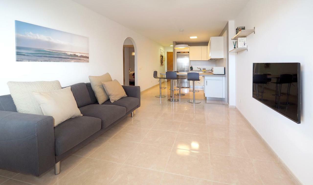 شقة La Perla: Sea View And Pool El Médano المظهر الخارجي الصورة