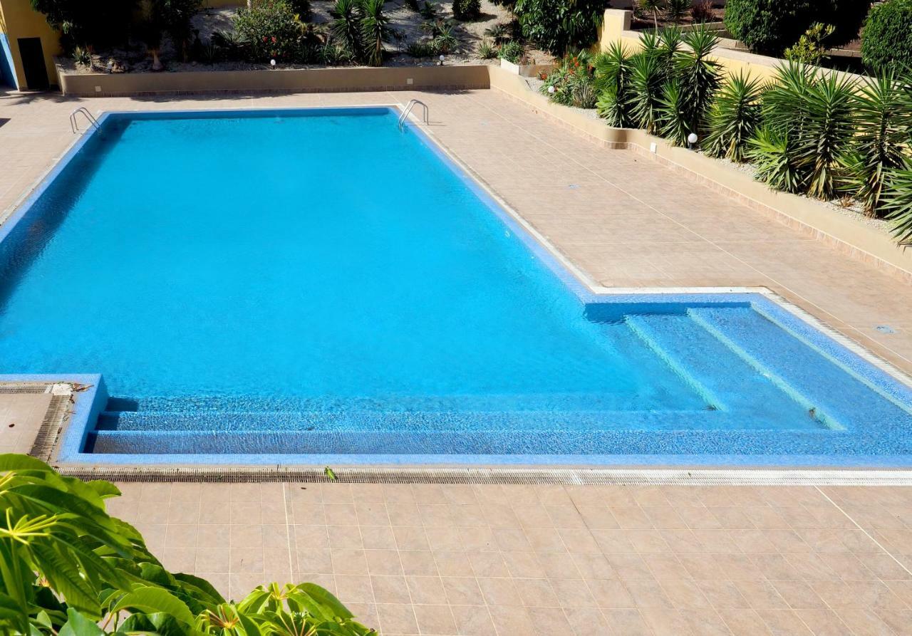 شقة La Perla: Sea View And Pool El Médano المظهر الخارجي الصورة